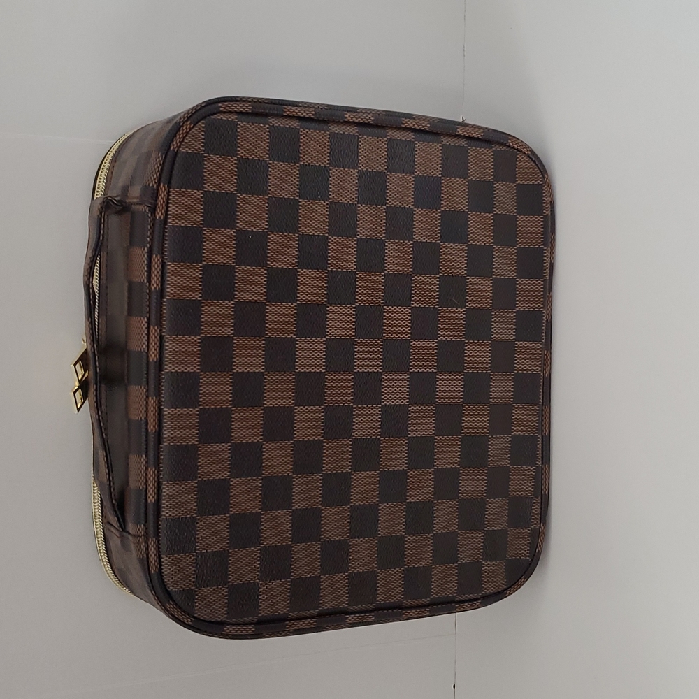 Brown Checkered Makeup Bag NWOT Adjustable Compartment - Picture 9 of 16